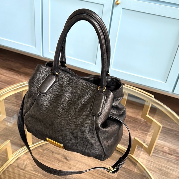 Marc By Marc Jacobs Black Pebble Smooth Leather Crossbody Bag. - Picture 1 of 16